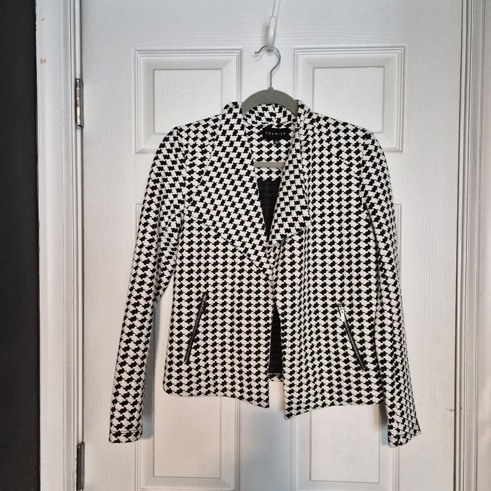​Premise Women's Black & White Houndstooth Blazer Jacket Size S Textured Zip Poc